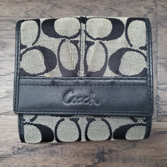 Coach Signature Leather and Canvas Wallet Black Colour - Picture 2 of 10